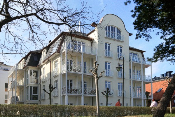 Villa Helene - Komfort-Appartements an der Binzer Strandpromenade
