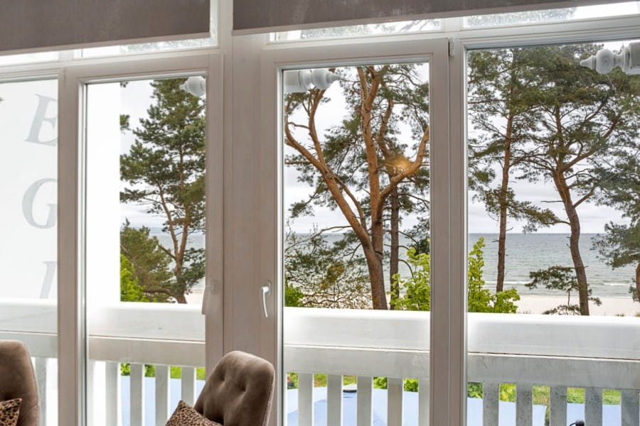 Meerblick auf den Strand und Ostsee