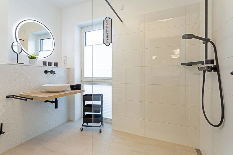 Villa Chloe - Fewo App. 3 - im 1. Badezimmer