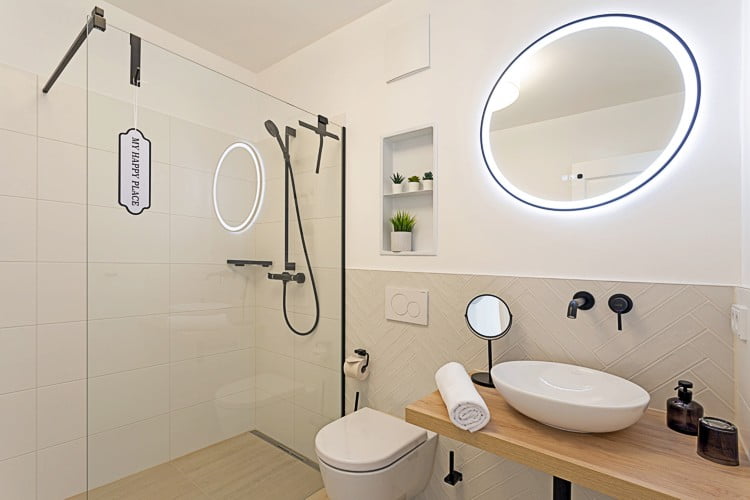 Villa Chloe - Fewo App. 4 - Badezimmer