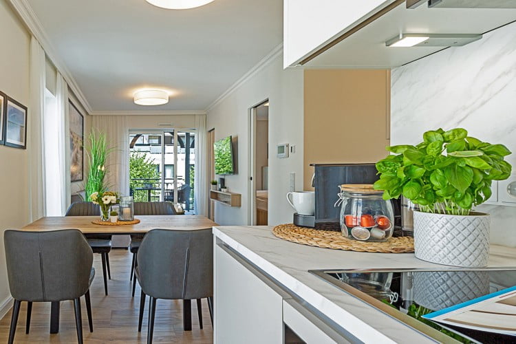 Villa Chloe - Fewo App. 4 - Küche und Essplatz